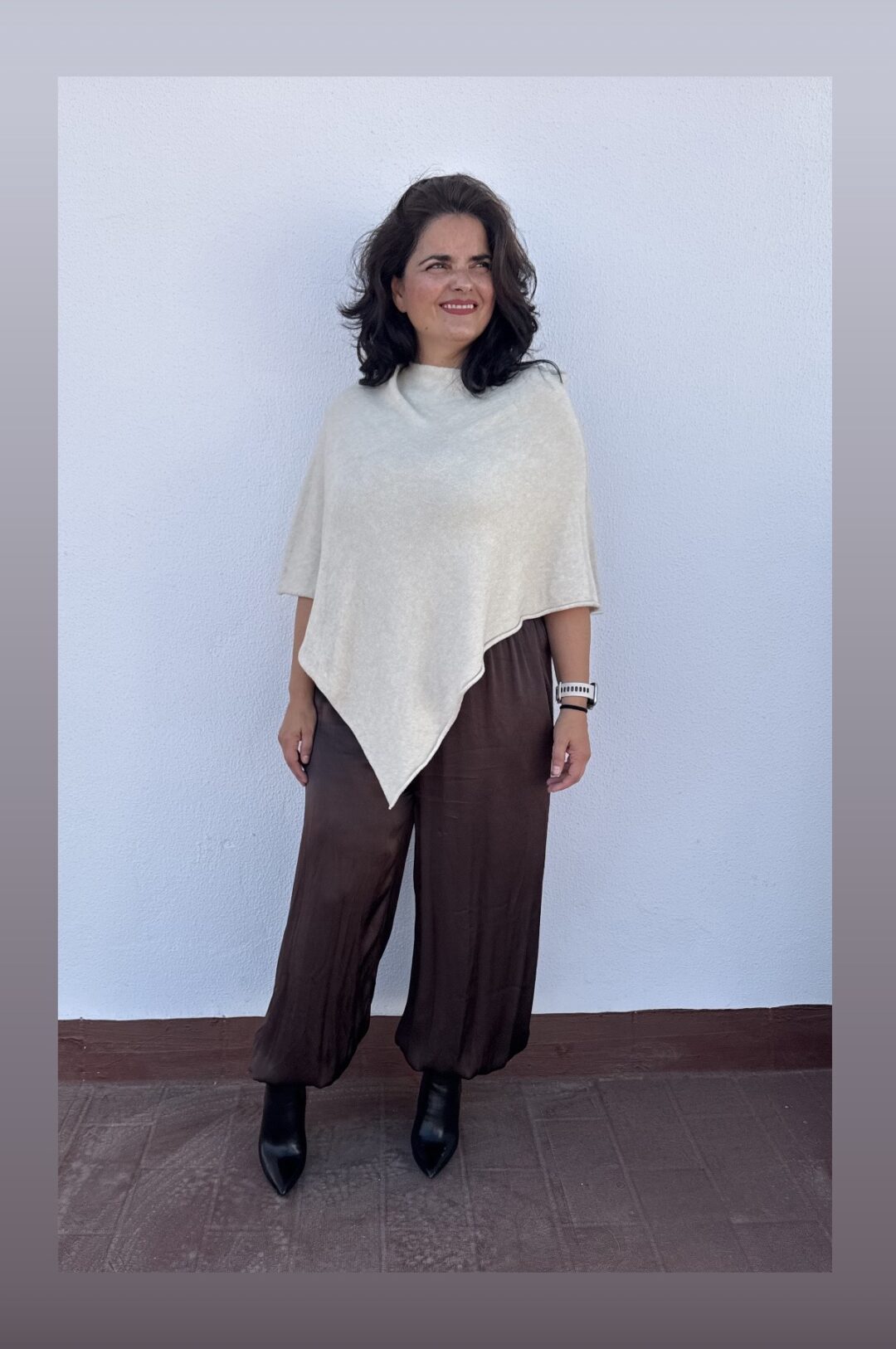 PONCHO LANA FINA - Imagen 4